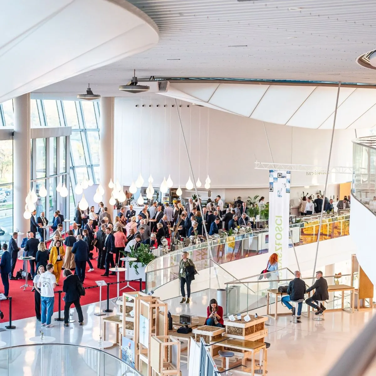 KERII - foyer SQ